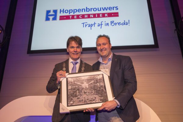 Burgemeester Depla en Wesley Bleijenberg